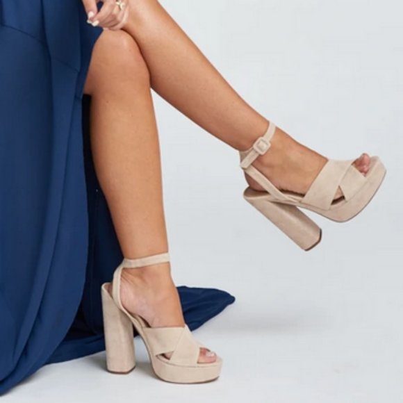 Steve Madden Blush Pink Platform Heels - Picture 4 of 8